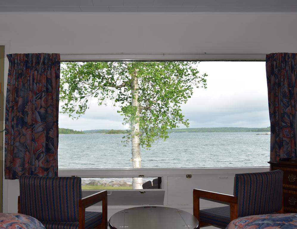 Carolyn Beach Inn Thessalon Exteriér fotografie